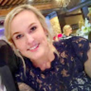 Meet your Posher, Alyssa